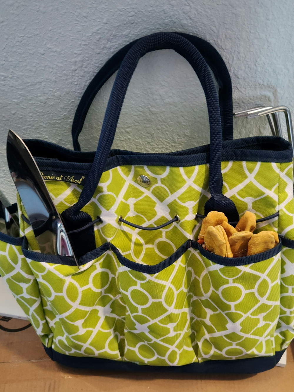 NEW Picnic at Ascot Deluxe Tote Bag, 3 Steel Tools & Apparels Set - Gift Ready!